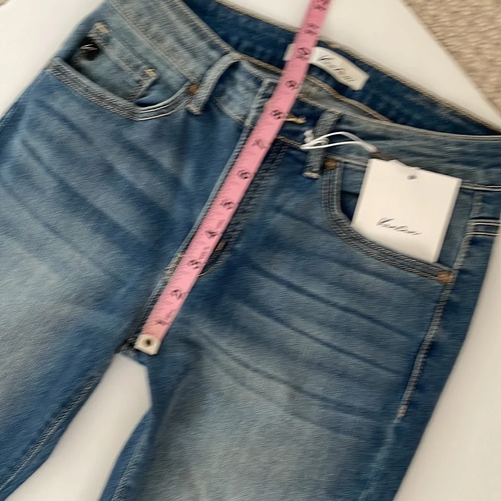 VICI KanCan distressed knee skinnies